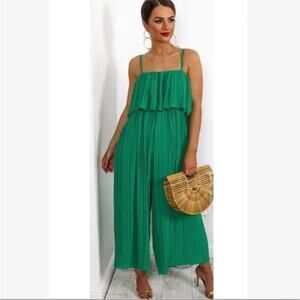 Talia Benson Green Pleated Spaghetti Strap Flutter Wide Leg Jumpsuit Size XL